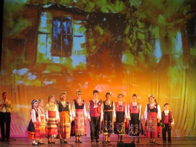 Спектакъл НАСЛЕДНИЦИ. С песен и любов за Нина Матева 4